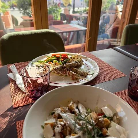 Lunch on the terrace overlooking the Kasbah